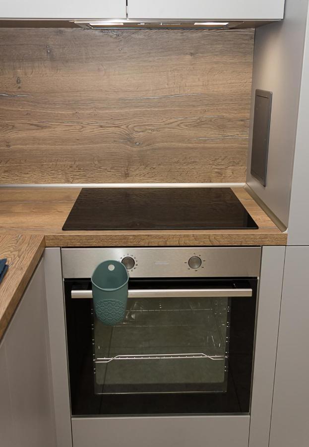 Blue Wave Varna- 2Bd Flat With Parking By Flat Mаnager エクステリア 写真