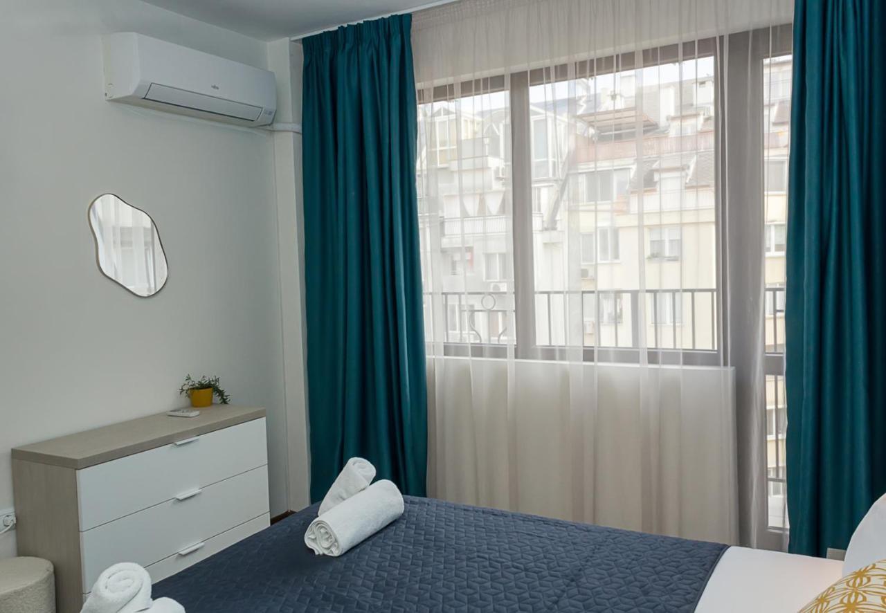 Blue Wave Varna- 2Bd Flat With Parking By Flat Mаnager エクステリア 写真